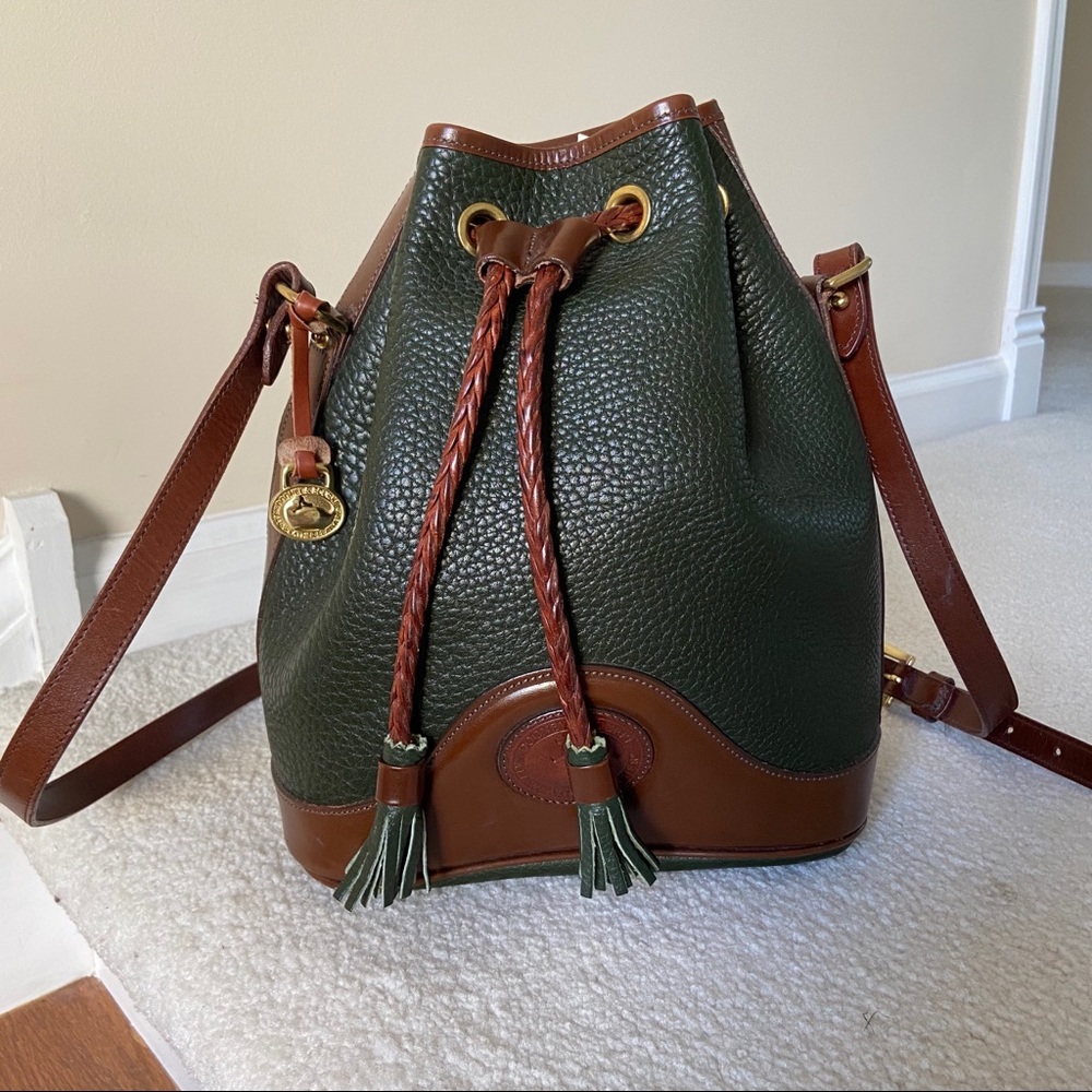 Vintage Dooney&Bourke bucket bag